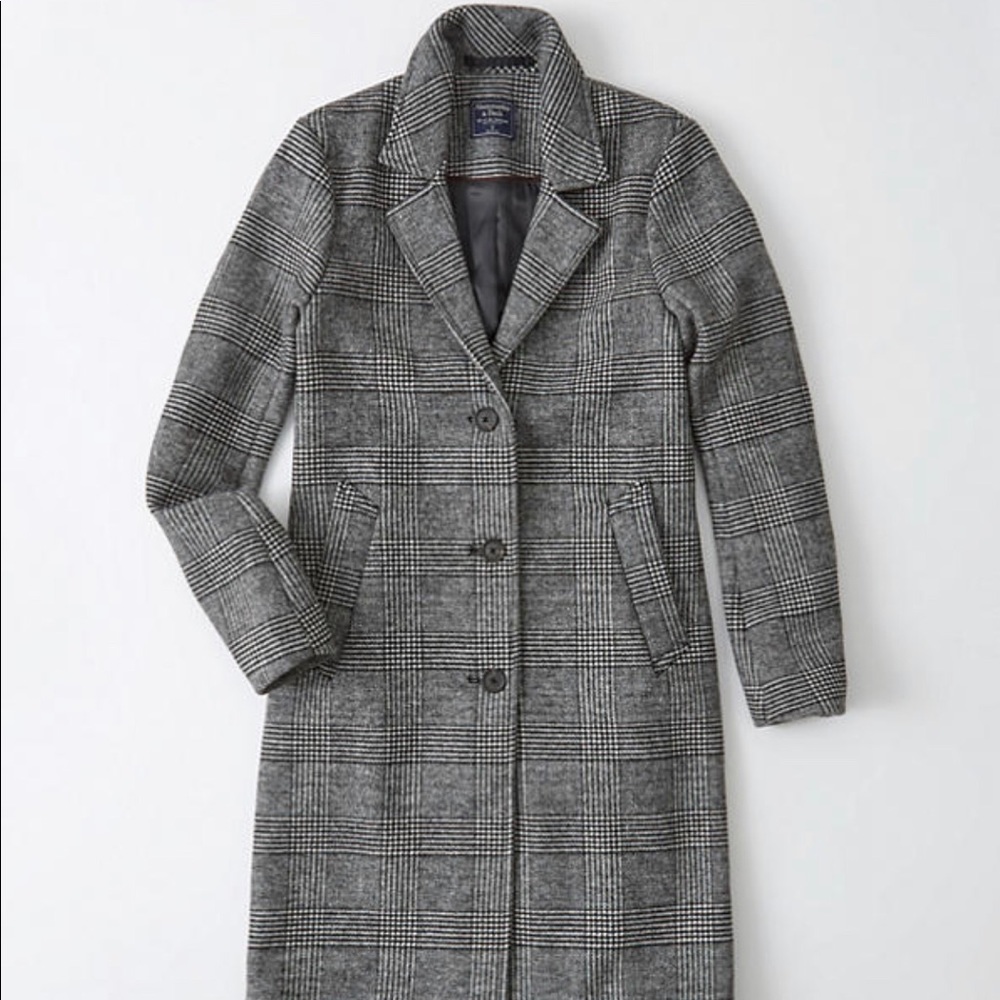 Abercrombie & Fitch Wool-Blend Dad Coat.